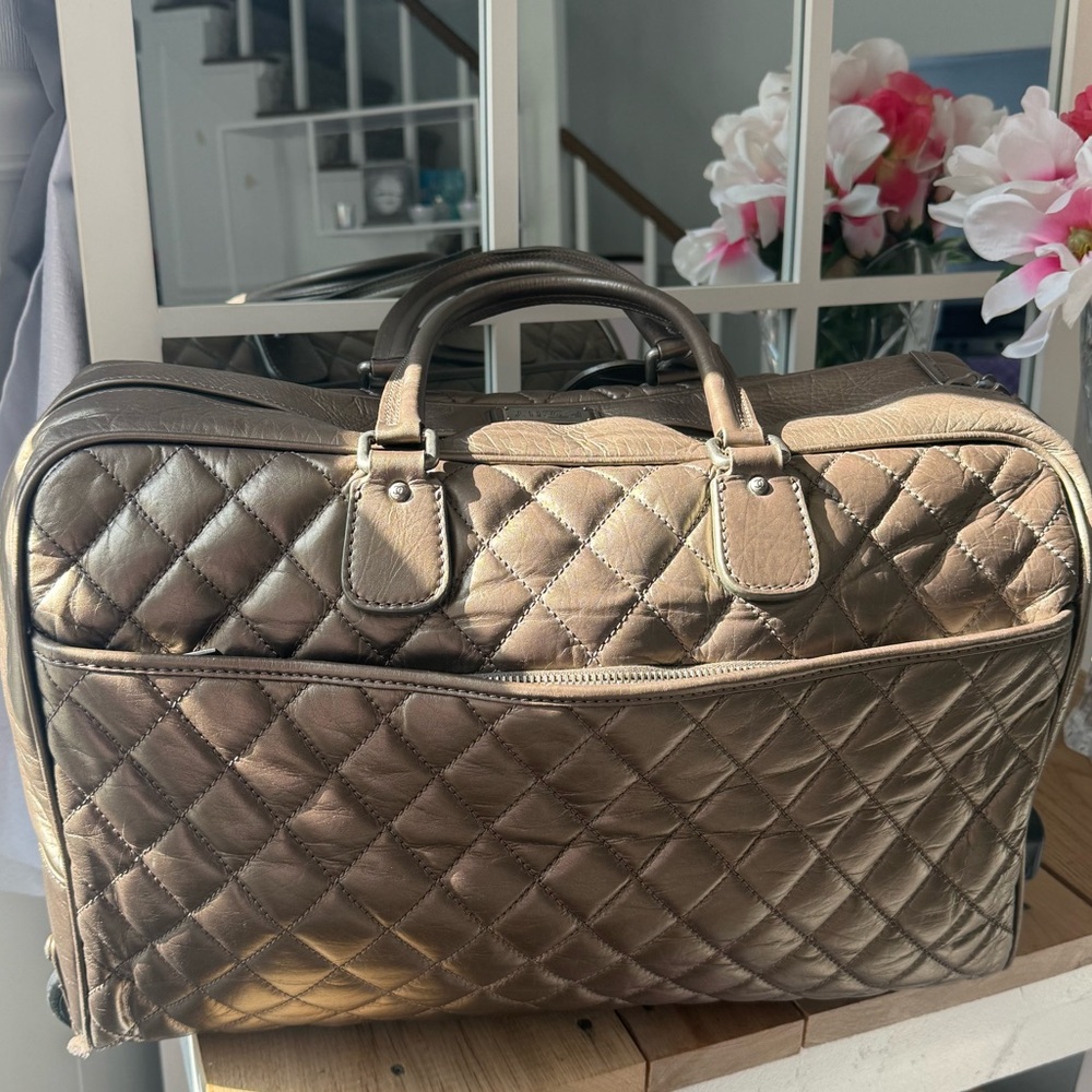 Authentic CHANEL Vintage Matelasse Quilted Leather 2 Way Carry-on Suitcase Bag - Picture 3 of 17